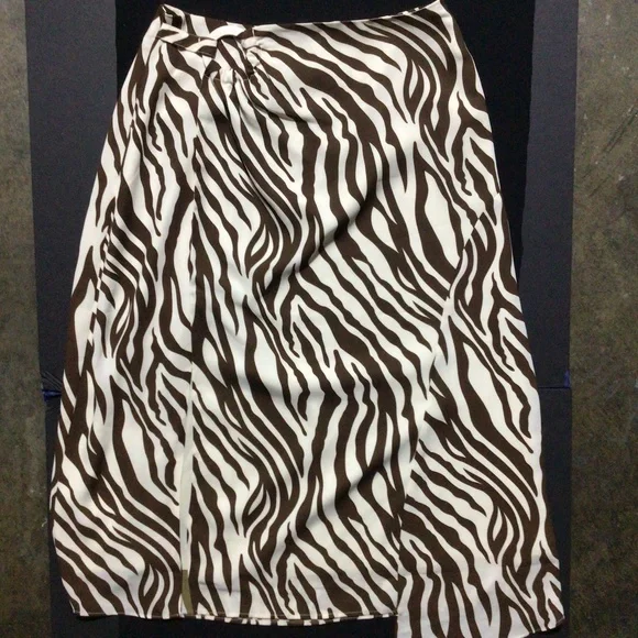 Petite Studio Brown & Cream Skirt - Picture 6 of 10